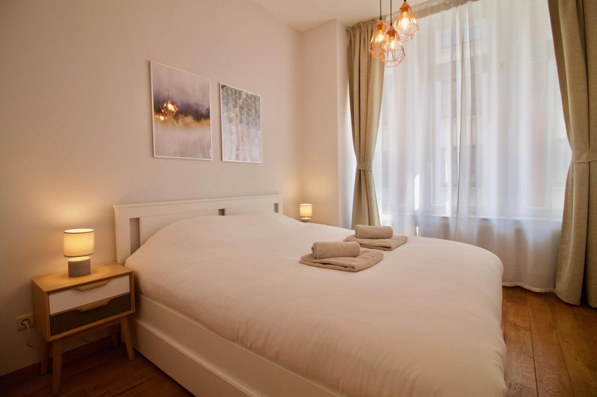 Heart Of Grand Place - Stunning 3Br Triplex Brussel Eksteriør bilde