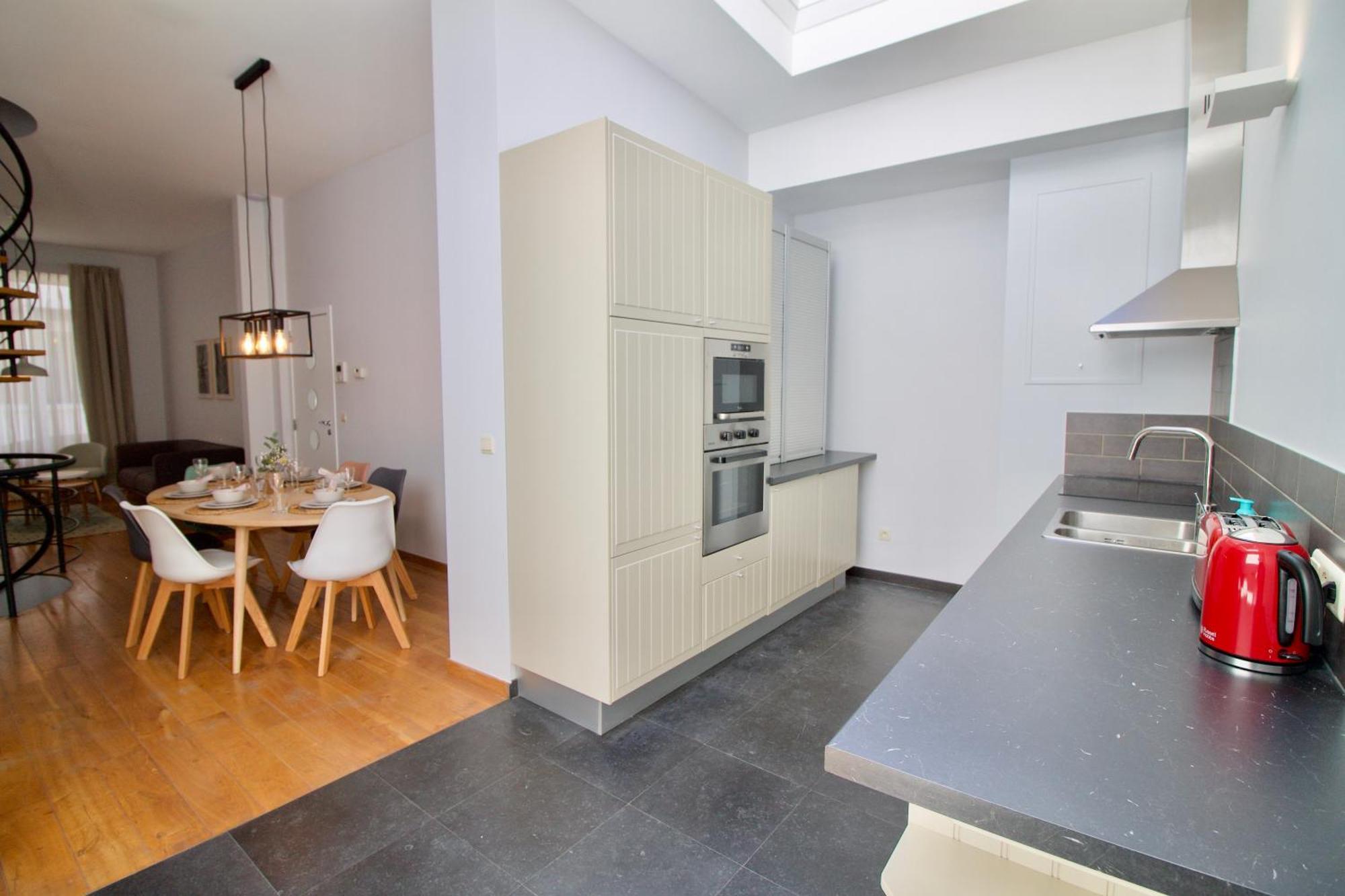 Heart Of Grand Place - Stunning 3Br Triplex Brussel Eksteriør bilde